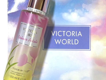 Victoria  World (Velour Petals) Fragrance Mist - 250 ml Fashion